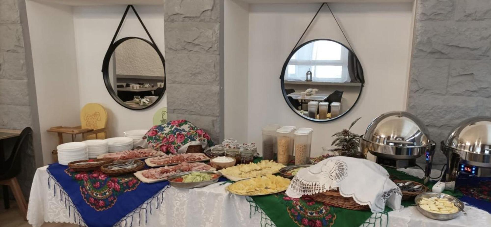 Wrzos Resort & Wellness **** Domki Caloroczne ベンギエルスカ・グルカ エクステリア 写真